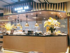 自助取餐区-淡尾·海鲜自助概念餐厅(虹桥南丰城店)