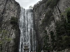 -刘伯温故里景区百丈漈