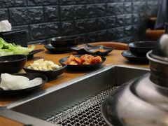 -肉甲韩国木炭烤肉(新壹街1店)
