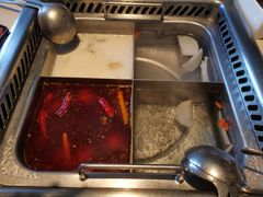 四格鸳鸯锅-海底捞火锅(枫蓝国际购物中心店)