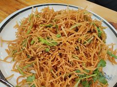 -百味地锅鸡(铜山路店)