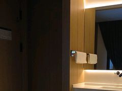 -涨巢·潮玩水疗局