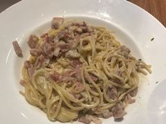 -玛格萝妮(汇智国际商业中心店)