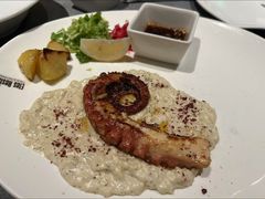 炭烤章鱼腿-Efes Turkish & Mediterranean Cuisine 艾菲斯餐厅(陆家嘴店)