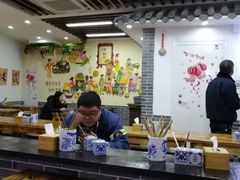 -汇吃汇喝美食街(上海建发浦悦荟广场店)