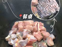 -老刘生态大鱼坊铁锅炖鱼(赛马场店)