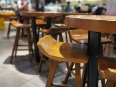 大堂-星巴克臻选(广州太古汇店)
