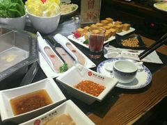 -陆派巴倒烫火锅(城东店)