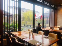 靠窗位-无锡梁鸿湿地丽笙度假酒店·流觞西餐厅