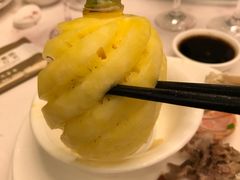 菠萝拼樱桃-荣誉大酒店·荣誉海鲜酒楼(晋江电力店)