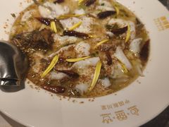 老坛酸菜鲈鱼-渔语鱼新川菜Bistro(万象天地店)