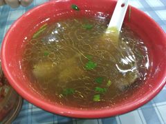 牛肉汤-潘国仙耳光馄饨(黄家阙路店)