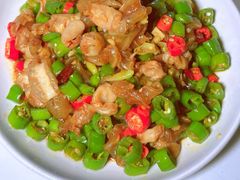 -丹水桥地锅鱼·翘嘴鲌·地方特色全鱼宴(丹江口大坝店)