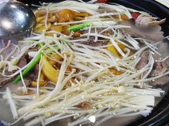 -九寨特色牦牛肉汤锅 羊肉汤锅