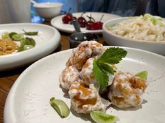 奇妙虾球-小大董·烤鸭(王府井apm店)