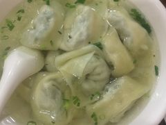 -潘国仙耳光馄饨(黄家阙路店)
