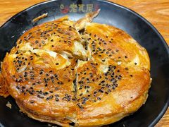 牛肉锅盔-青石桥老瓦房肥肠粉总店(青石桥总店)