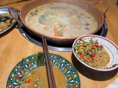 -洱火云南酸菜牛肉火锅(石景山当代商城店)