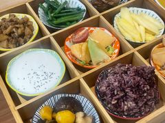 -轻蔬不用等·素食(江苏路店)