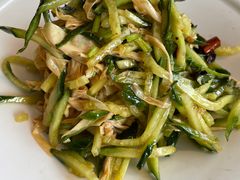 -关东小磨东北菜(上海长风大悦城店)