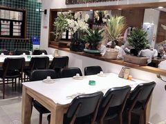 大堂-白氏兄弟烧烤(尹家沟店)
