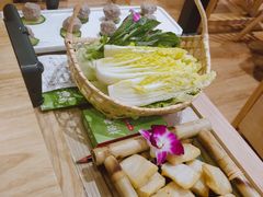 -椰夫人·养生椰子鸡(金沙洲永旺店)