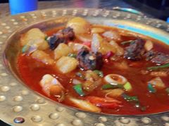 新疆大盘鸡-清真·卡德尔大叔新疆主题餐厅(龙汇路店)