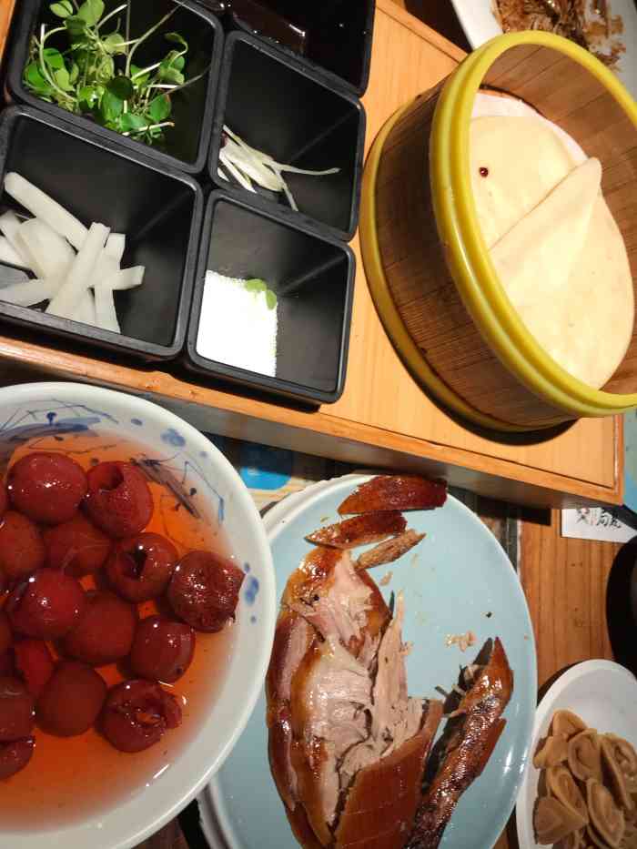 局气(五道口购物中心店)-"菜品口味很好,很有特色,尤其是蜂窝煤炒饭.