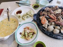 -巧克力渔家.小船海鲜胶东菜(万平口店)