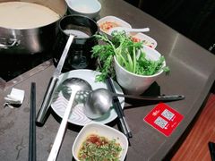 -捞王锅物料理(上海世茂广场店)