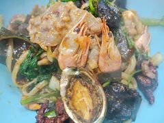 -露缘巴蜀麻辣香锅(永安街店)