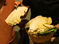 -洞庭洲·防空洞火锅·烧烤·铜锅涮肉(新百广场店)