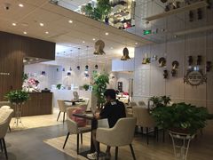 -钟书阁(群光广场店)
