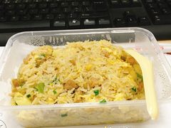 菠萝鸡粒炒饭-玲又珑美食(盘福路店)