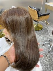 -Tloml salon