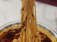 -金城老碗牛肉面揪面片(华邦店)