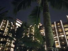 -三亚湾海居铂尔曼度假酒店