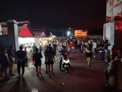 -大学城夜市大排档(凤栖路店)