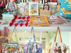 -恋物百货商店(华侨城店)