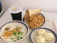 -正南齐北·老街糯米团(洪崖洞店)