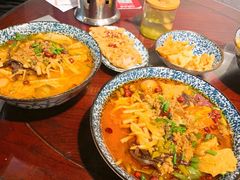 -粉家柳州螺蛳粉(杨宅路店)