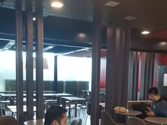 -麦当劳(深圳北站高铁店)