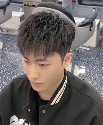 -丝语萱形象