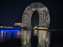 -湖州太湖旅游度假区-月亮广场