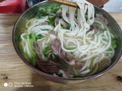 -张家羊肉汤粉小吃店