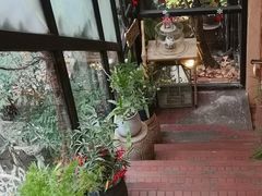 -古董花园(思南路42弄小区店)