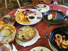 -羽深肉铺 Steak & Wine