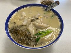 -明呈黄鱼面馆(斜土路店)