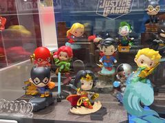 -泡泡玛特POPMART(上海环球港店)