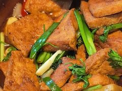 -八府香鸭·啫啫煲(华山路店)